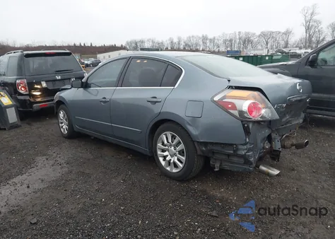 2011 Nissan Altima 2.5 S z USA, uszkodzony, nr VIN 1N4AL2AP1BN462954
